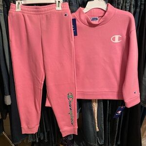 Girls jogger set